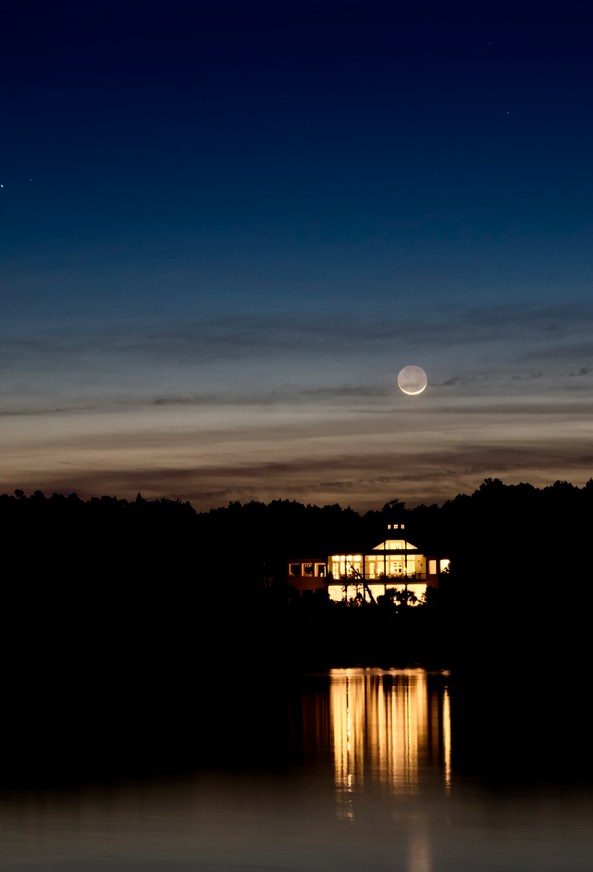 Moon over the Marsh.. 4 second exposure