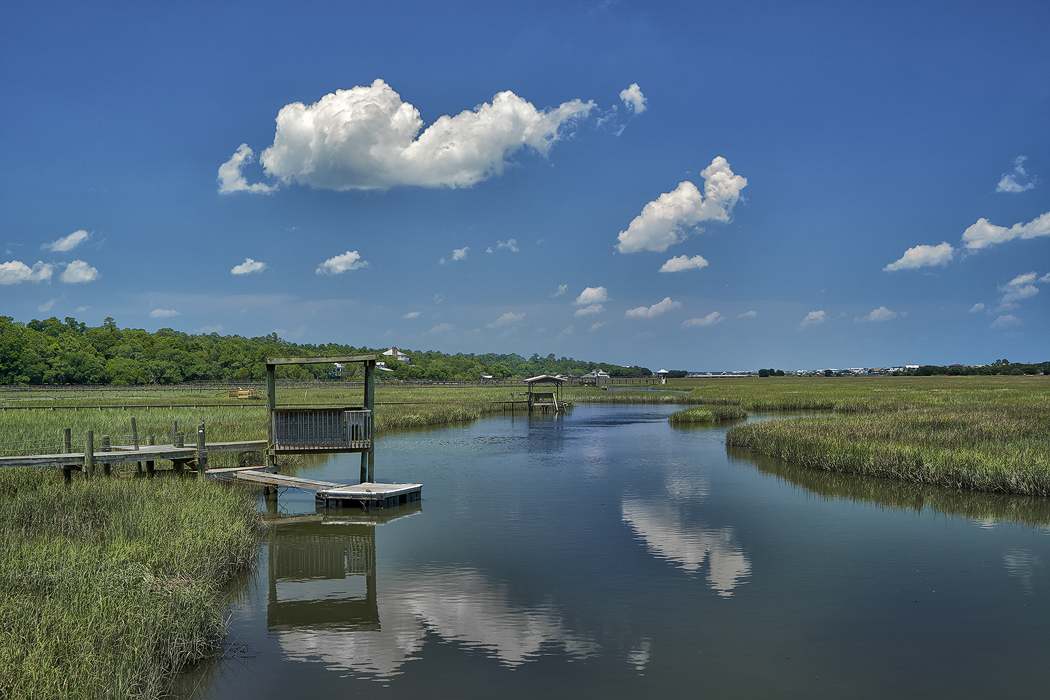 Pawleys Island Marsh, Sony A6300 with the Sony/Zeiss 24-70 f/4 and a polarizer. 