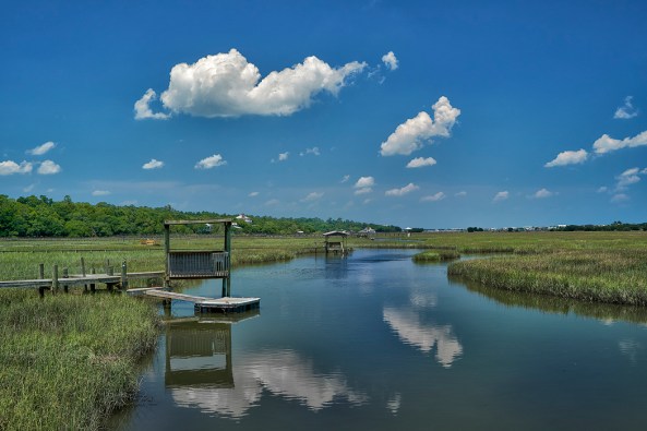 Pawleys Island Marsh, Sony A6300 with the Sony/Zeiss 24-70 f/4 and a polarizer. 