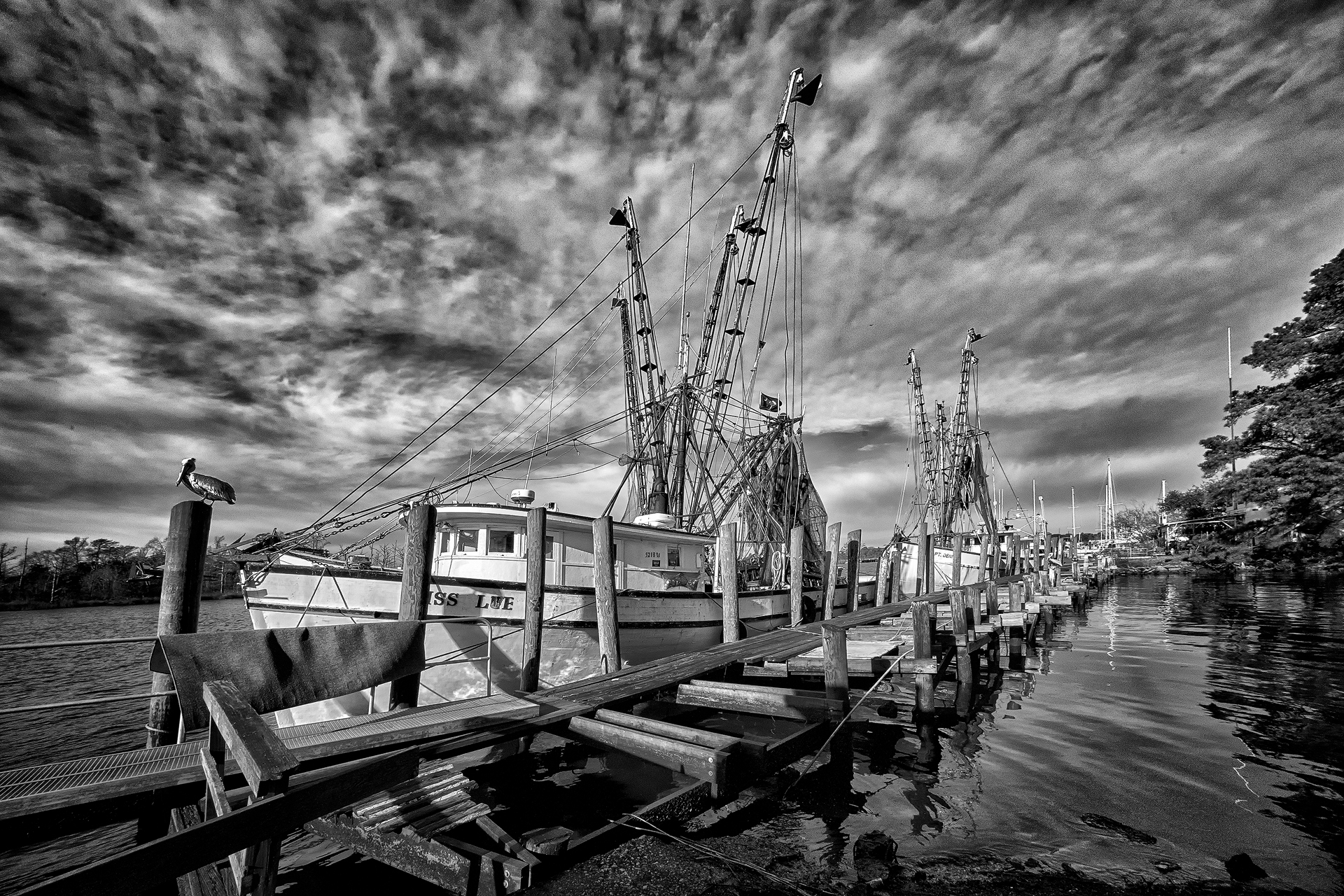 Stormy Seas with the Voigtlander 12mm Ultra Wide Heliar M Mount Lens and the Techart Auto Focus Leica to Sony adapter
